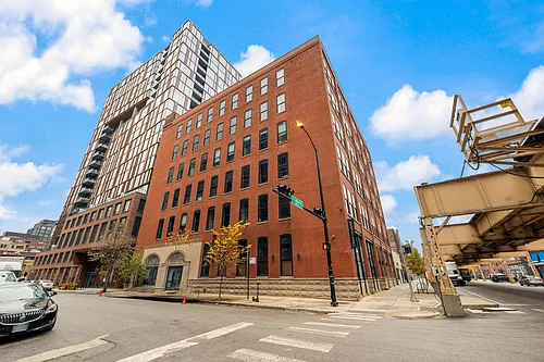 1101 W Lake St #3C Photo 1