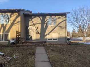 1987 Brewster St, Saint Paul, MN 55108