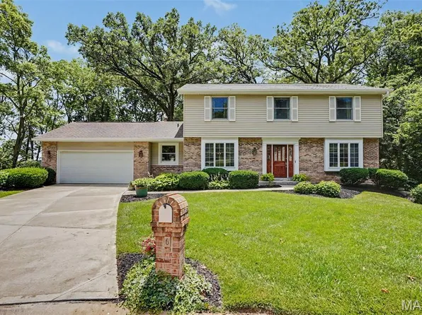 6 White Bark Ct, Saint Charles, MO 63304