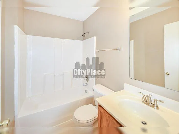 4324 Blue Spruce Ct — Photo 19
