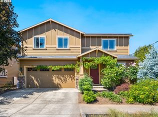 9153 SE Ankeny St, Portland, OR 97216