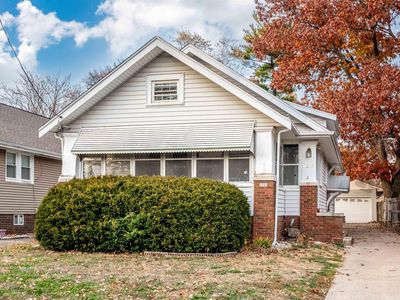 1215 E Seneca Pl, Peoria, IL, 61603