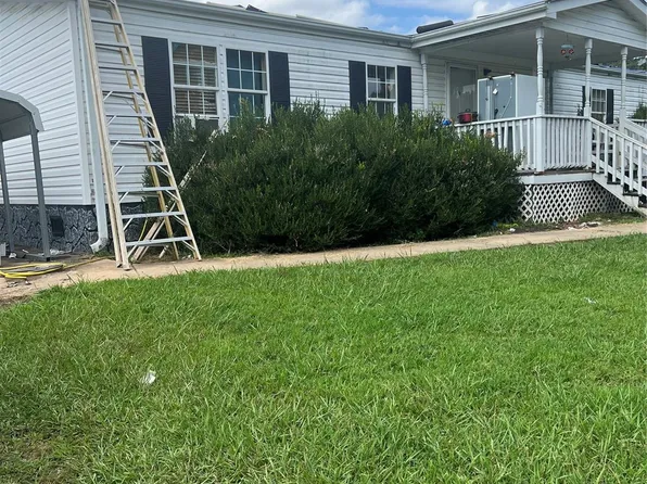 199 Crosscreek Ln, Gaffney, SC 29340