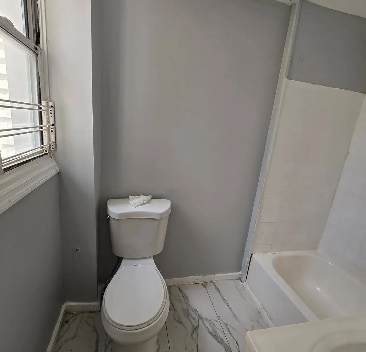 3 bed, $1,900 — Photo 4