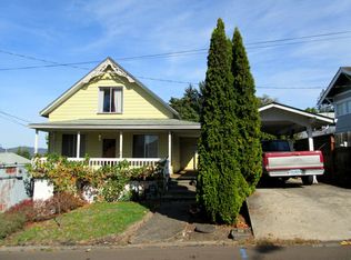 932 SE Orcutt Ave, Roseburg, OR