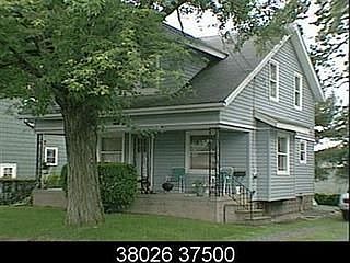 1st image of 1577 Clermont Ave NE