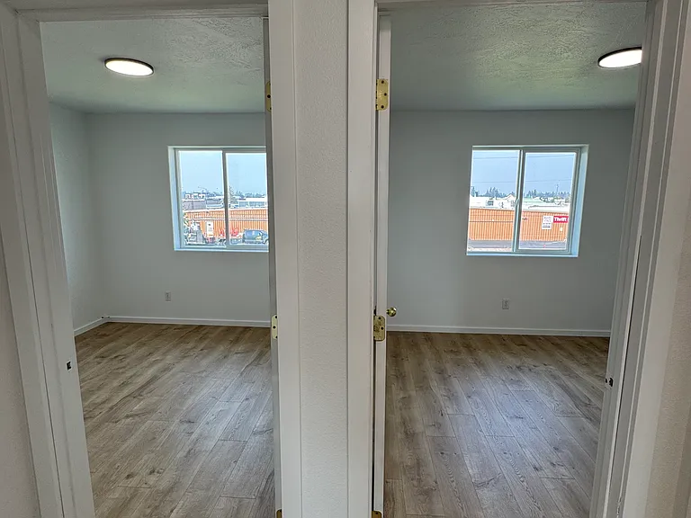 1603 E Coeur D Alene Ave #A — Photo 23