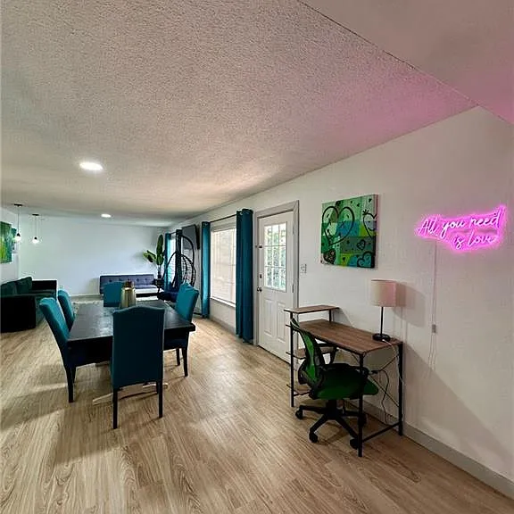 807 Walnut Ave — Photo 18