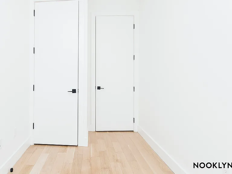 54 Troutman St #2A — Photo 8