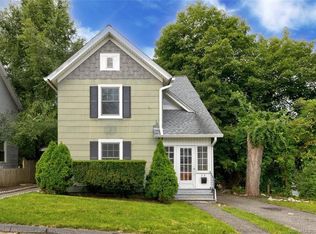 25 Nicholas Sq, New Milford, CT 06776