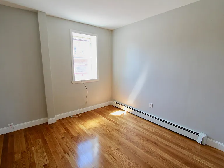 506 Revere St #1 — Photo 3