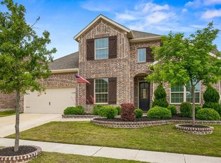 1413 Bluebell Ave, Lantana, TX 76226