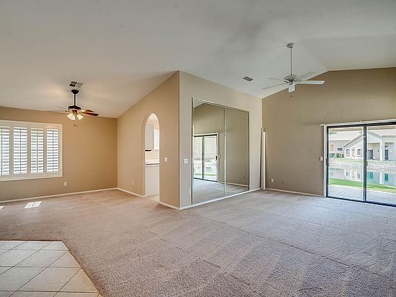 3rd image of 8645 W Mauna Loa Ln