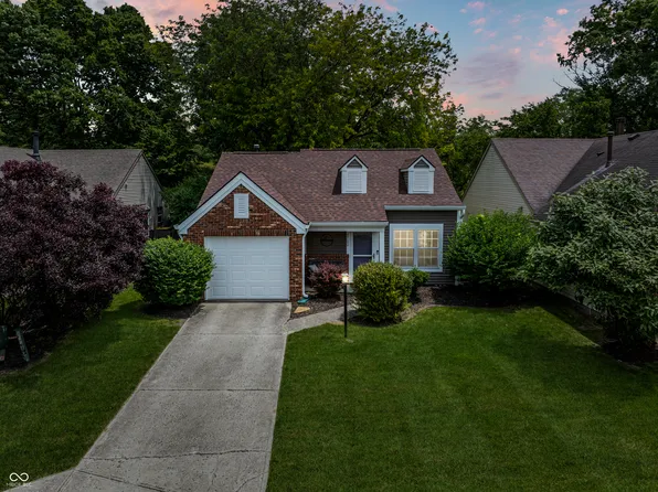 9700 River Oak Ln E, Fishers, IN 46038