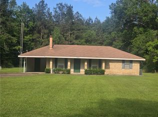 50369 Creekside Dr, Loranger, LA 70446