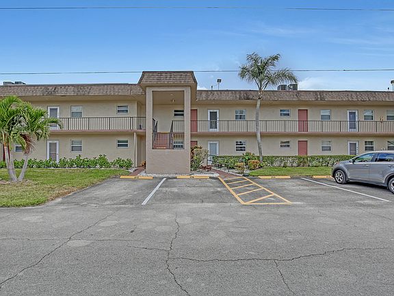 3rd image of 770 Lori Drive #258