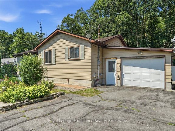 3rd image of 505 County Road 8