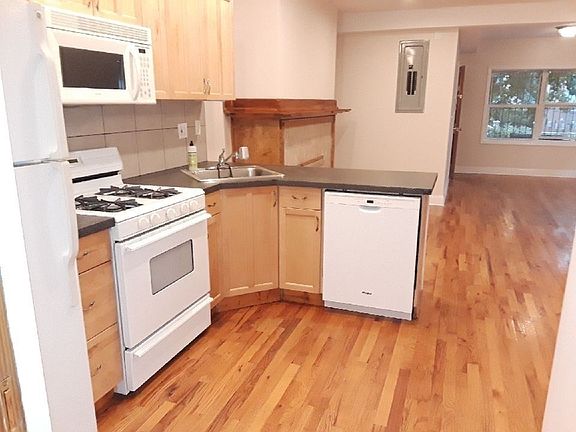 4th image of 21-61 24th St #1