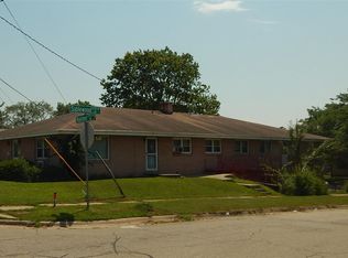 2920 Halsted Rd, Rockford, IL 61101