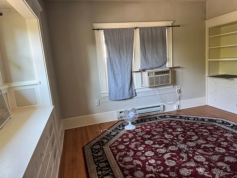 1493 W 11th Ave — Photo 6