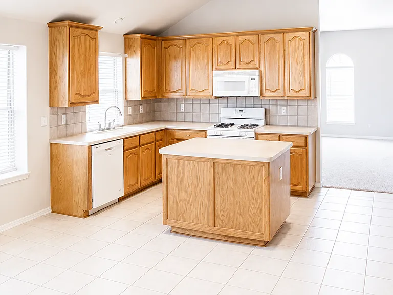 8833 Sunset Trace Dr — Photo 5
