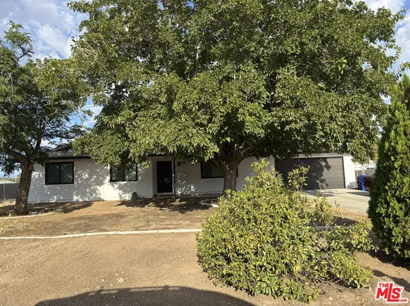 15198 Temecula Rd, Apple Valley, CA 92307