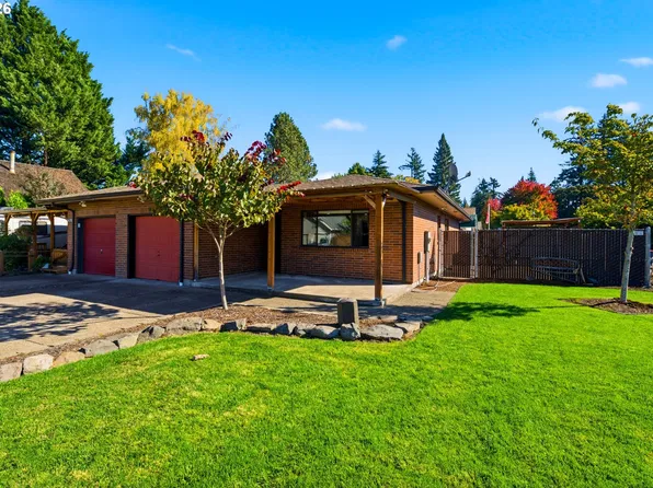 480 SW Russ Ct, McMinnville, OR 97128