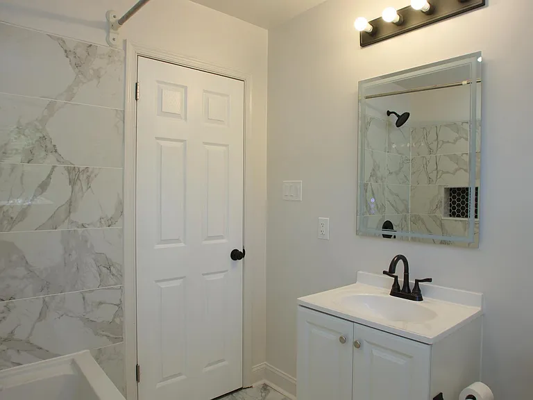 2608 Holly Dr — Photo 16