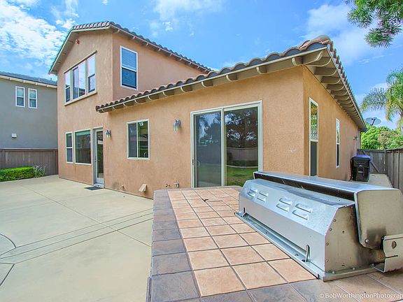 3rd image of 7037 Cantaberra Ct