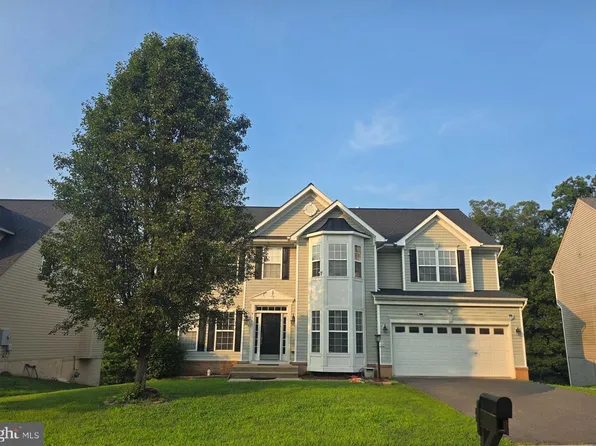 9121 Autumn Glory Ln, Bristow, VA 20136