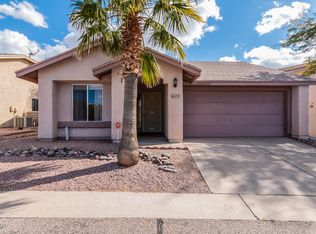 8078 N Streamside Ave, Tucson, AZ 85741