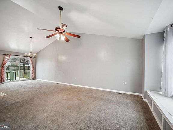 3rd image of 13 Ryan Frost Way