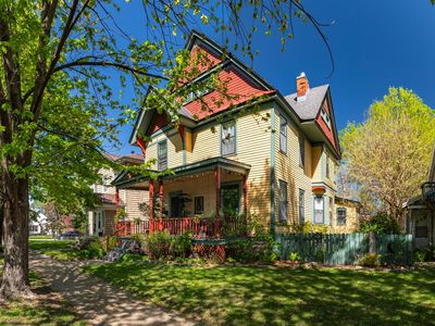 207 9th STREET SOUTH South, La Crosse, WI, 54601