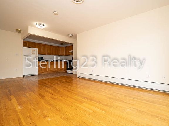 4th image of 31-32 31st St #2R