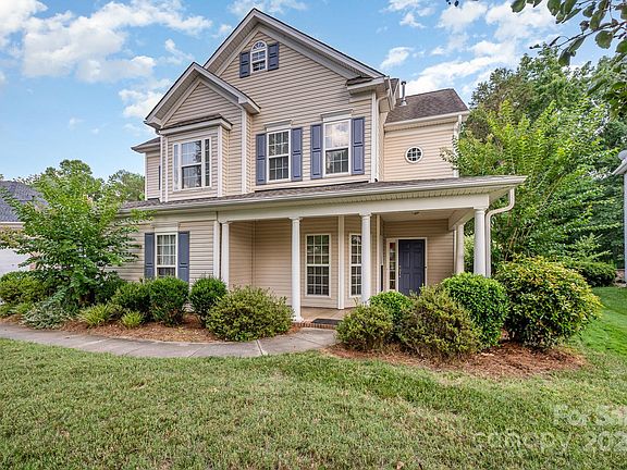 3rd image of 7731 Sedgebrook Dr E