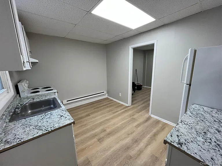 201 Main St #5 — Photo 3
