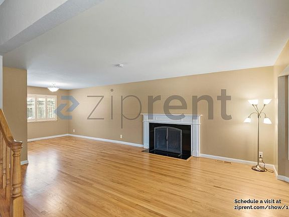 5th image of 1602 Saint Regis Dr