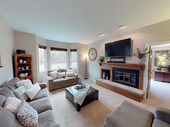 5th image of 38802 N Cedar Valley Dr