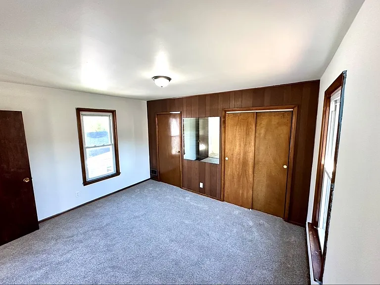 823 Idlewood Ave — Photo 4