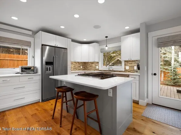 145 Moran St, Jackson, WY 83001