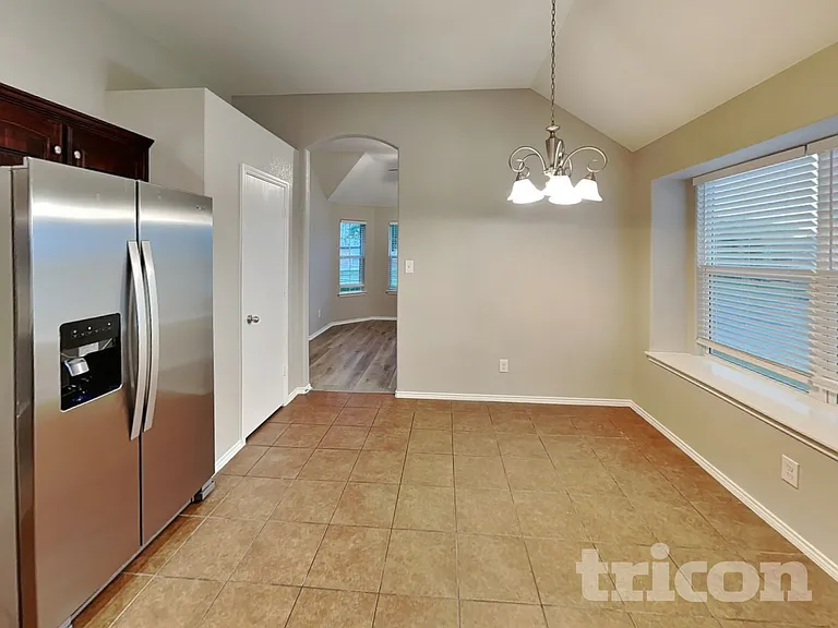 5401 Creek Hill Ln — Photo 7