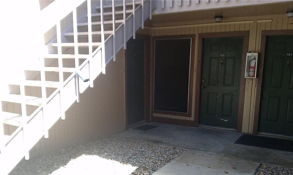1st image of 2124 Burton Dr APT 164