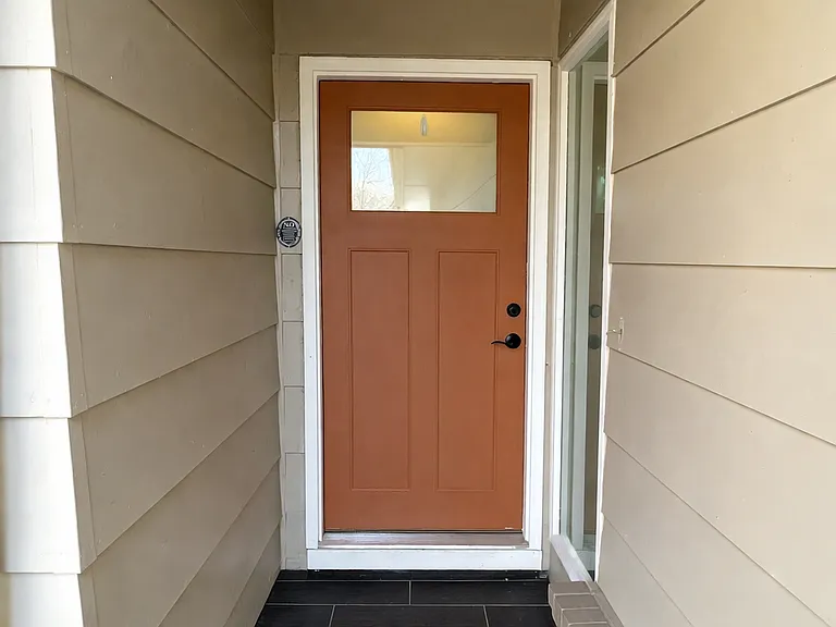 Front Door/Entrance
