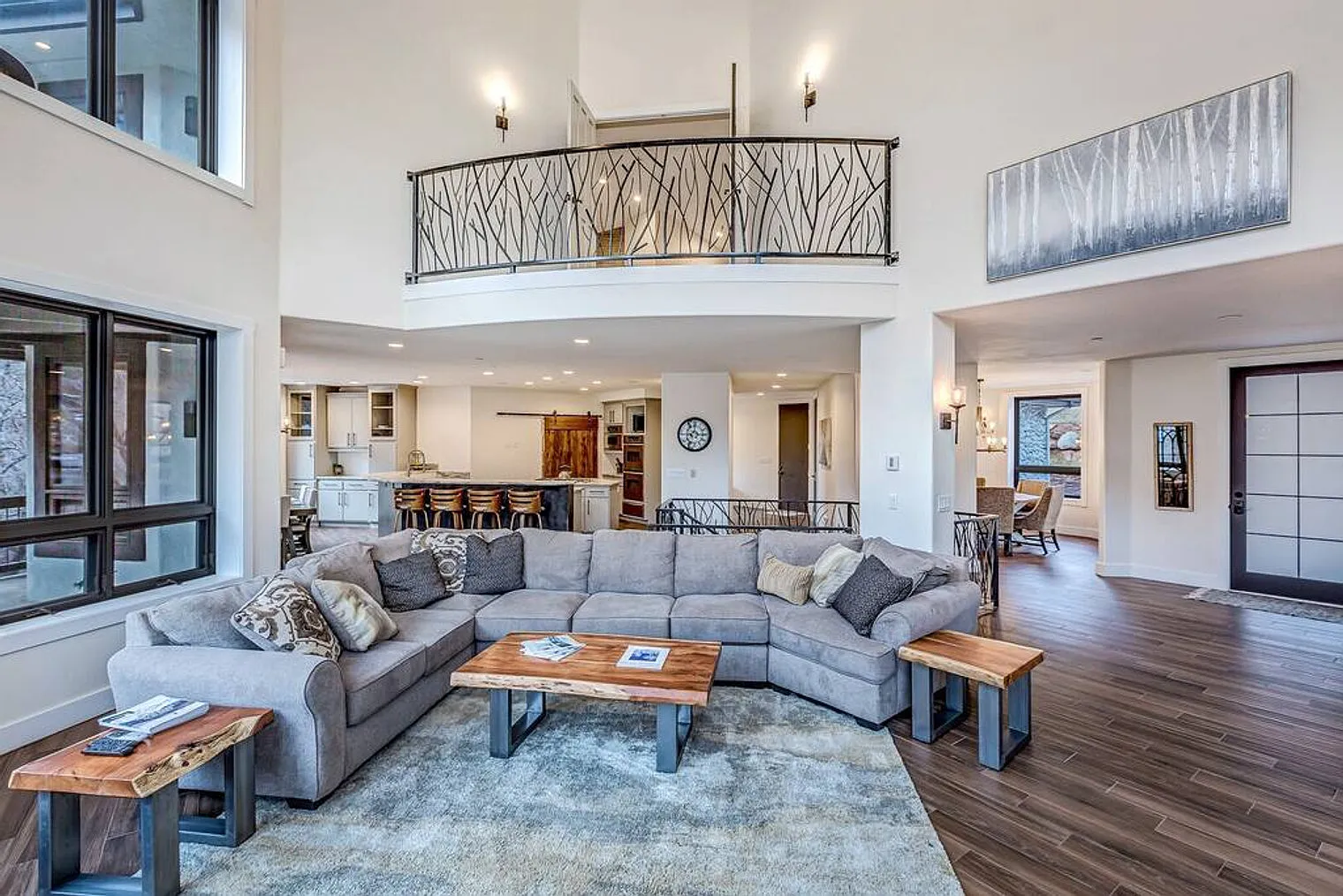 5 bed, 5.0 bath, $29,309 — Photo 2