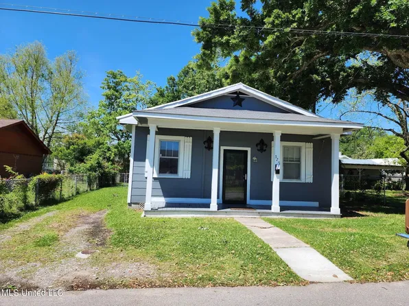 377 Magnolia St, Biloxi, MS 39530