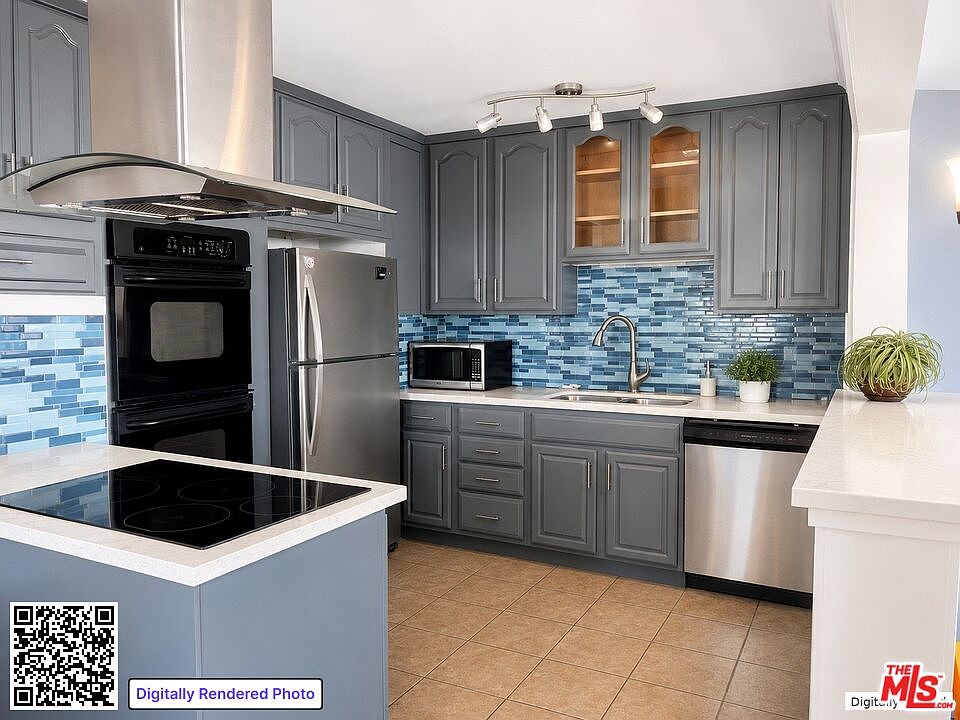 1st image of 1706 W 124th St