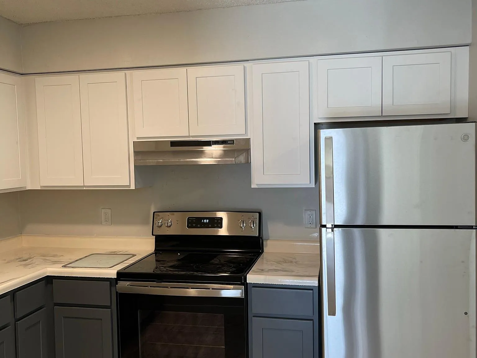 3 bed, $2,668 — Photo 3
