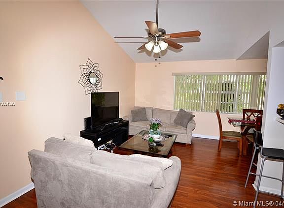 3rd image of 15295 SW 107th Ln APT 1009