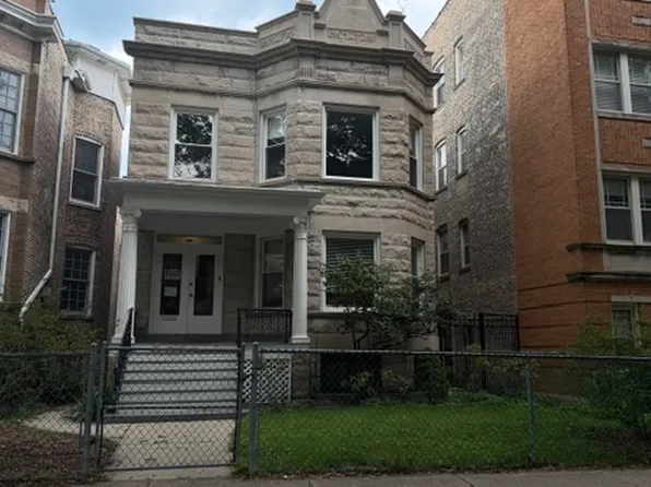 4511 N Greenview Ave APT 2, Chicago, IL 60640