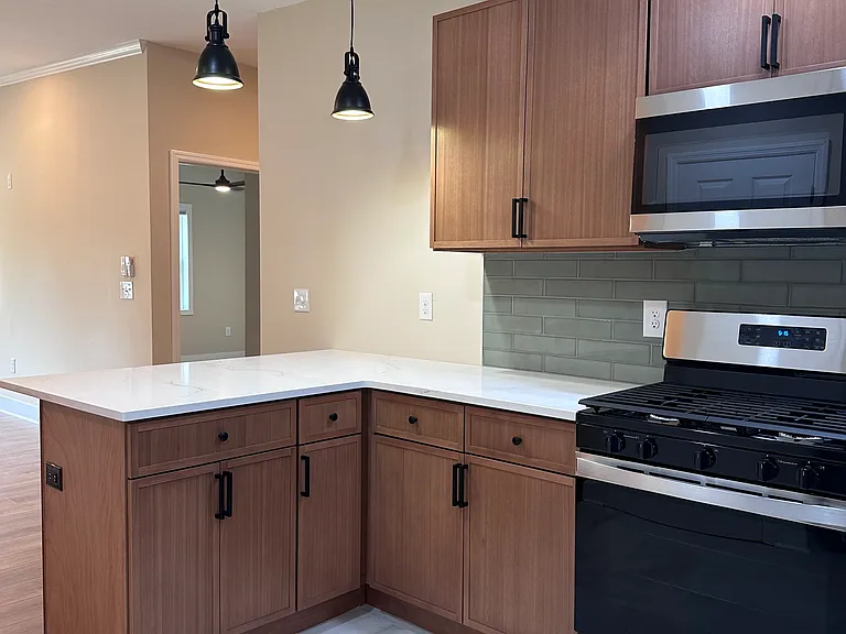 1734 McHenry Ave — Photo 18